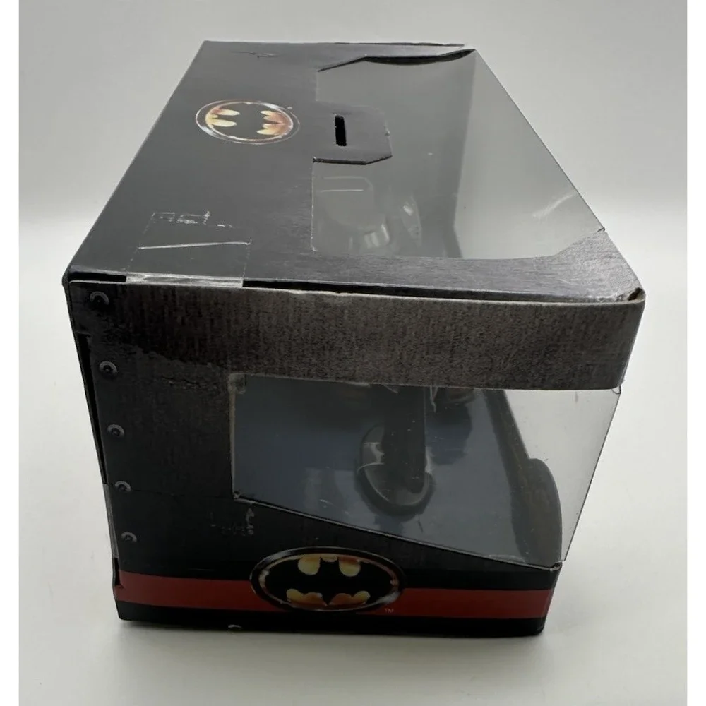 JADA 1989 BATMAN BATMOBILE & BATMAN 1:32 DIE-CAST VEHICLE NEW